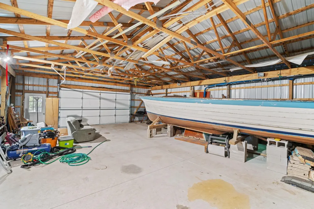 5252 Six Mile Lake Road South Arm Township, MI 49729