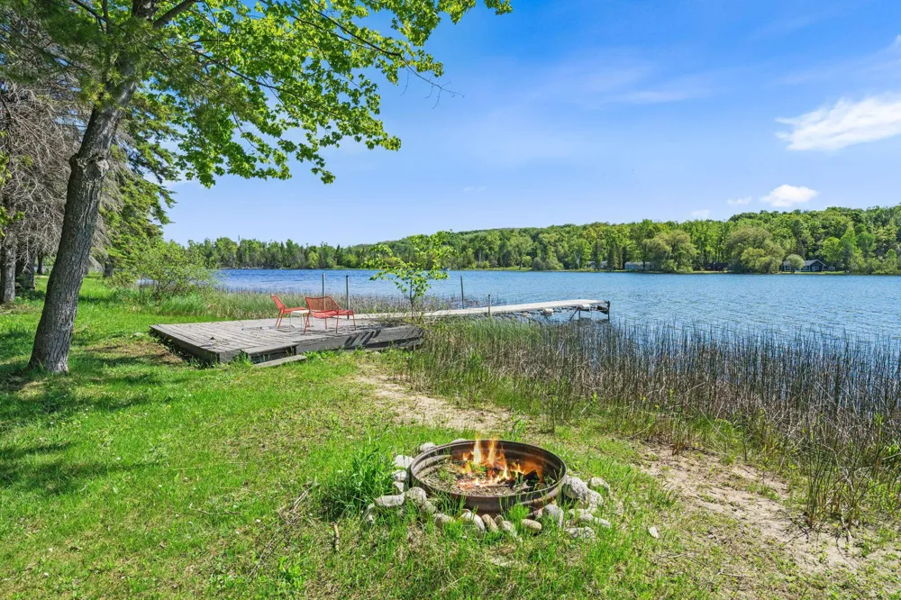 5252 Six Mile Lake Road South Arm Township, MI 49729