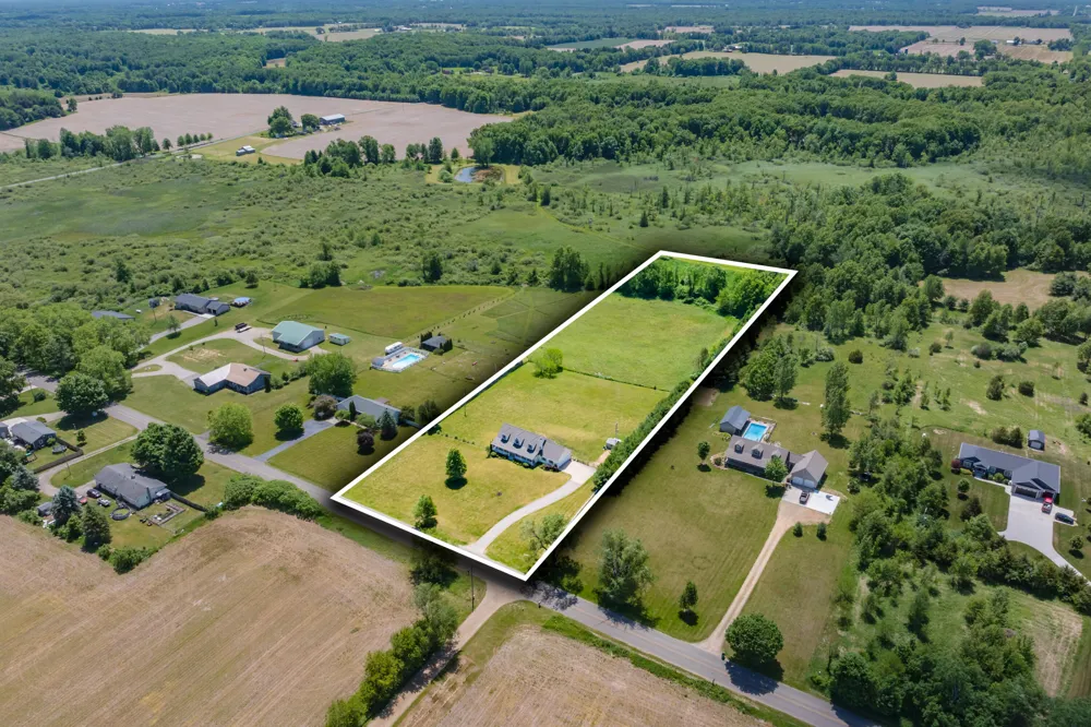 13124 A DRIVE S Fredonia Township, MI 49033