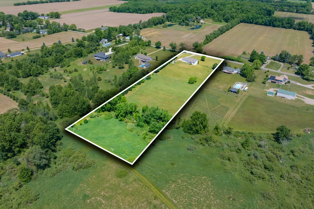 13124 A DRIVE S Fredonia Township, MI 49033