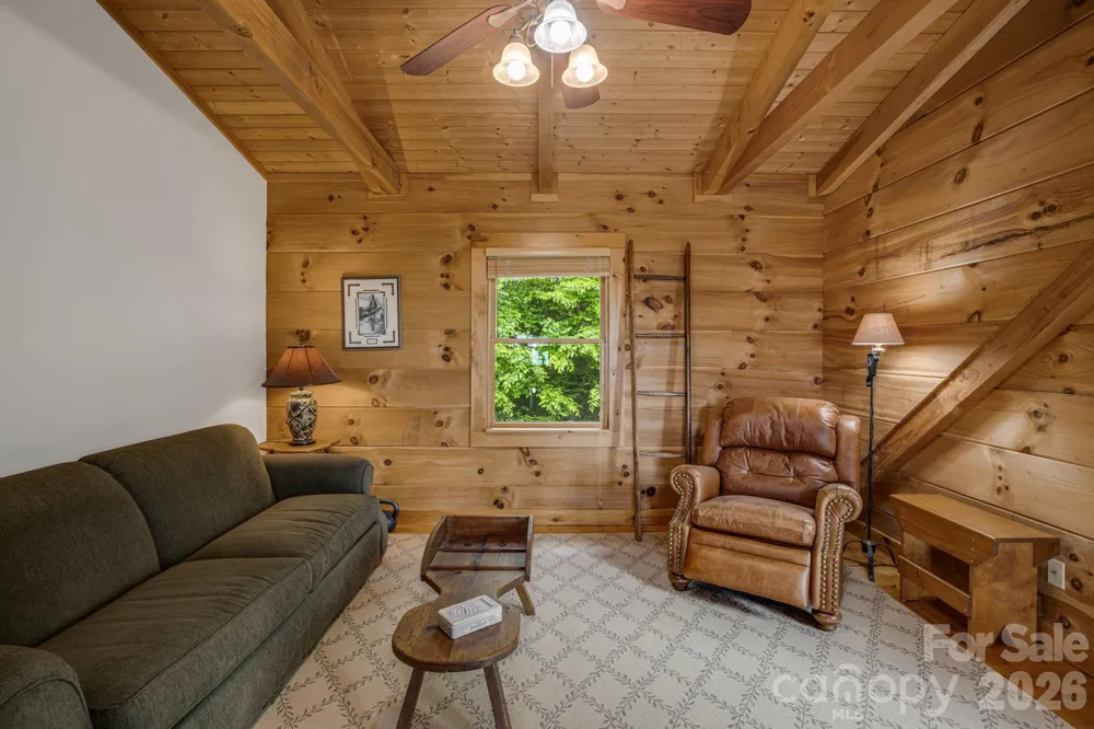 721 Mckinney Gap Drive Mars Hill, NC 28754