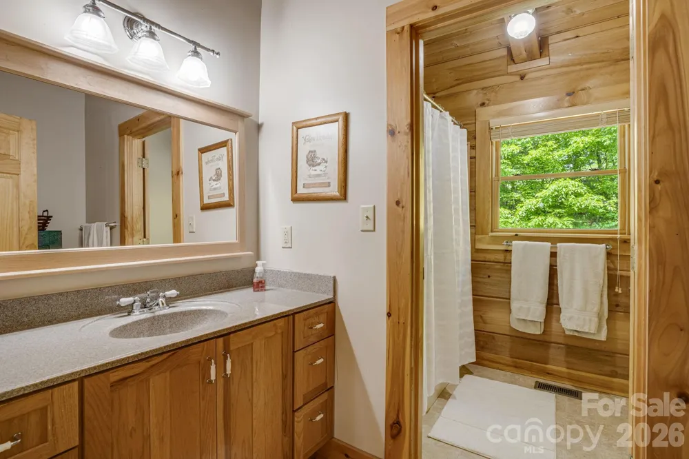 721 Mckinney Gap Drive Mars Hill, NC 28754