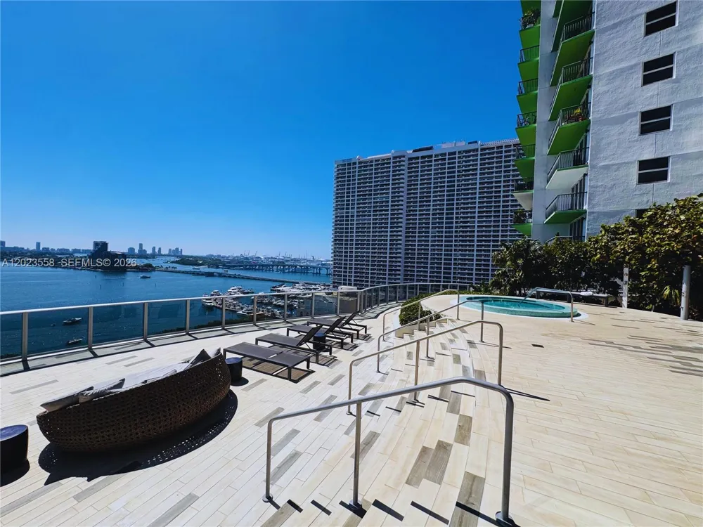 488 NE 18th St #3101 Miami, FL 33132