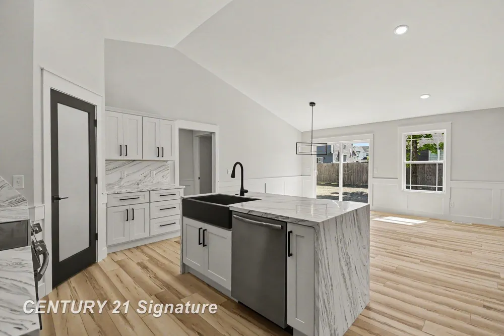 8610 Foxtail Trail Tittabawassee Township, MI 48623