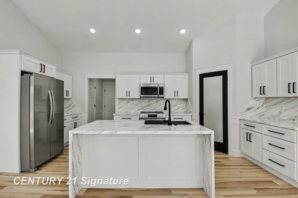 8610 Foxtail Trail Tittabawassee Township, MI 48623