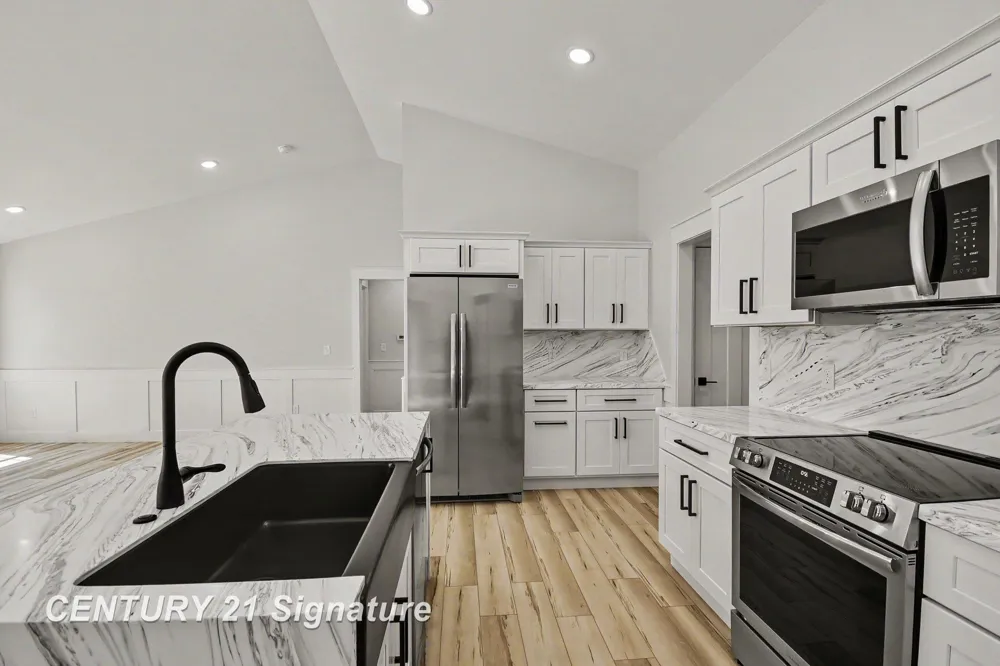 8610 Foxtail Trail Tittabawassee Township, MI 48623