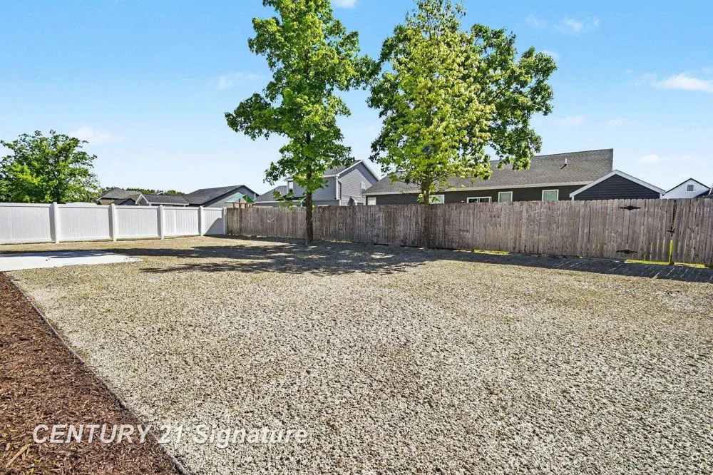8610 Foxtail Trail Tittabawassee Township, MI 48623