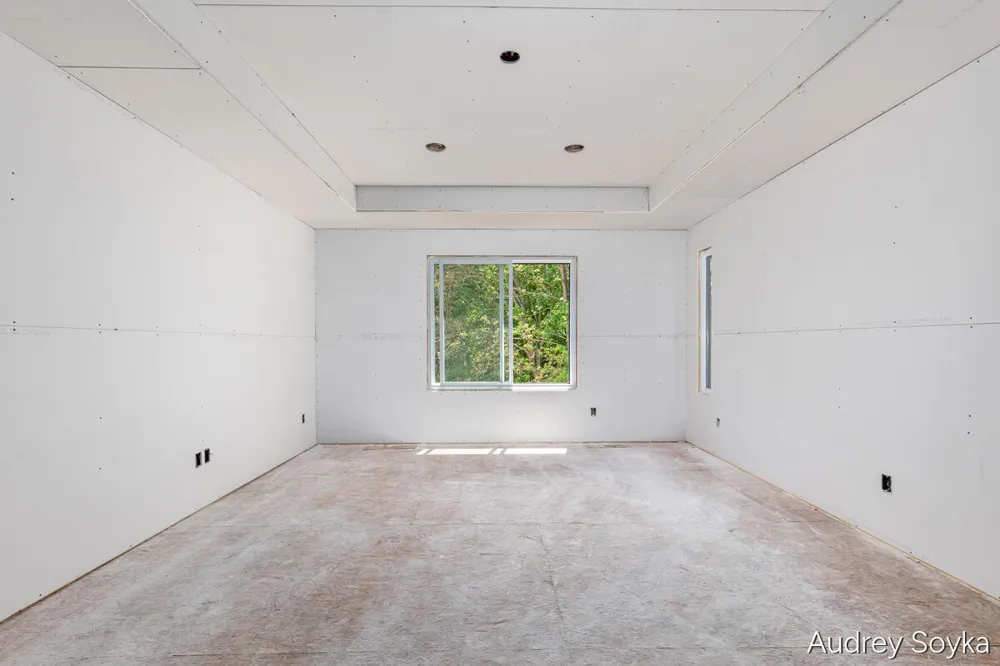8234 Cascade Road SE Cascade Charter Township, MI 49301