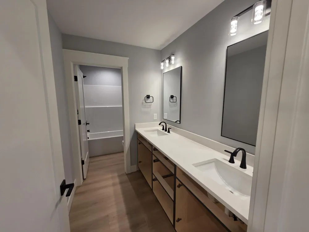 8234 Cascade Road SE Cascade Charter Township, MI 49301