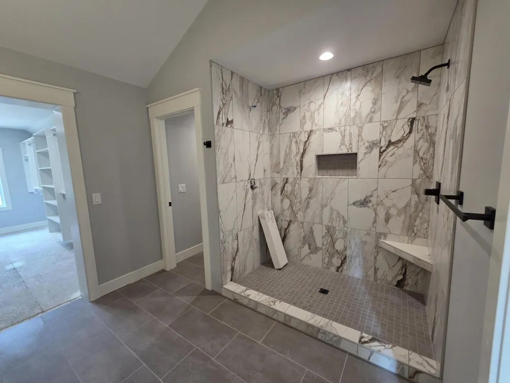 8234 Cascade Road SE Cascade Charter Township, MI 49301
