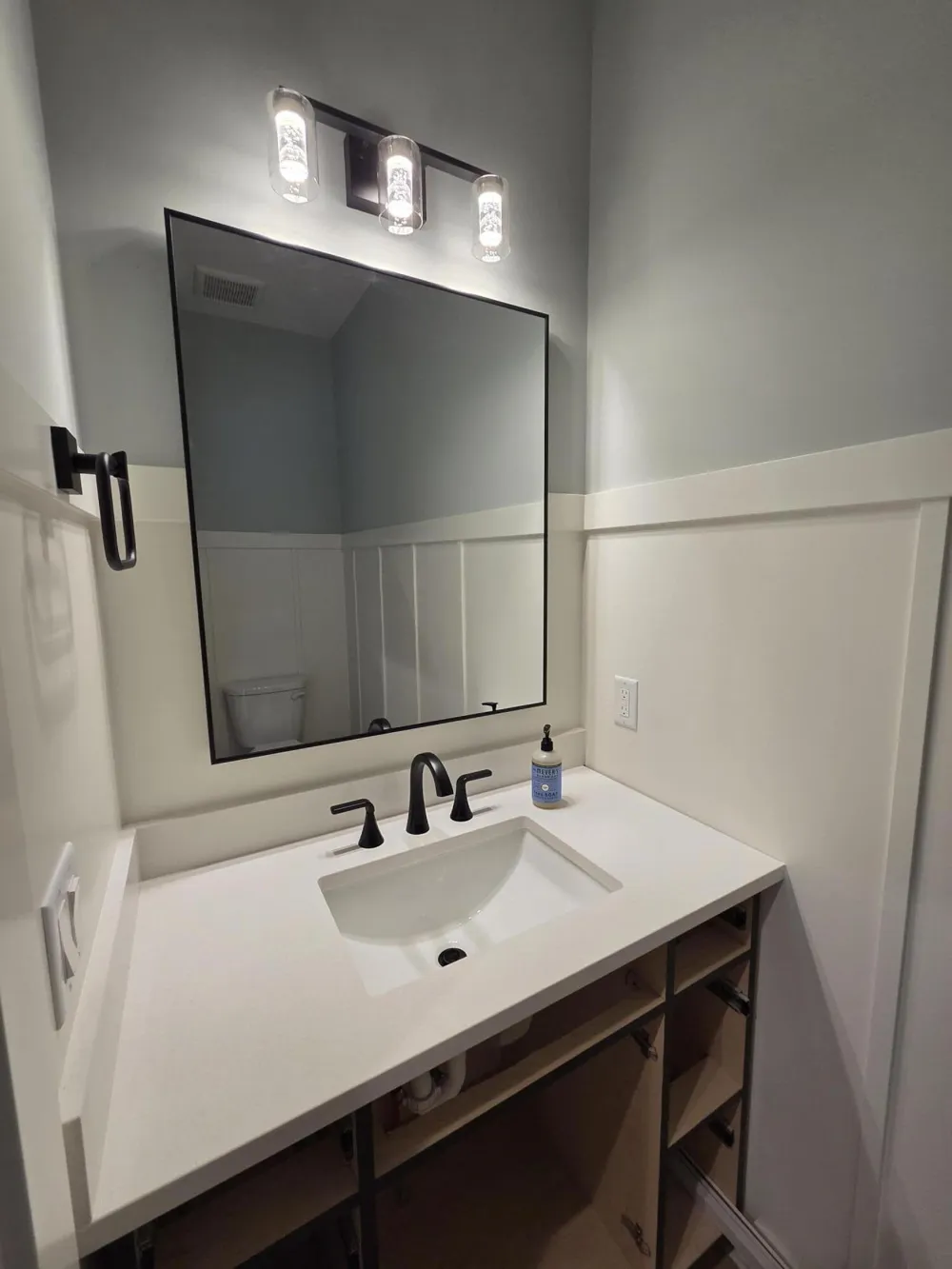 8234 Cascade Road SE Cascade Charter Township, MI 49301