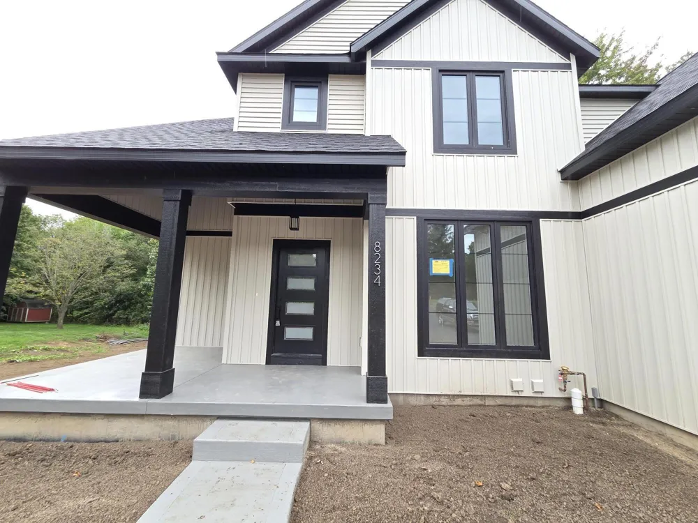8234 Cascade Road SE Cascade Charter Township, MI 49301