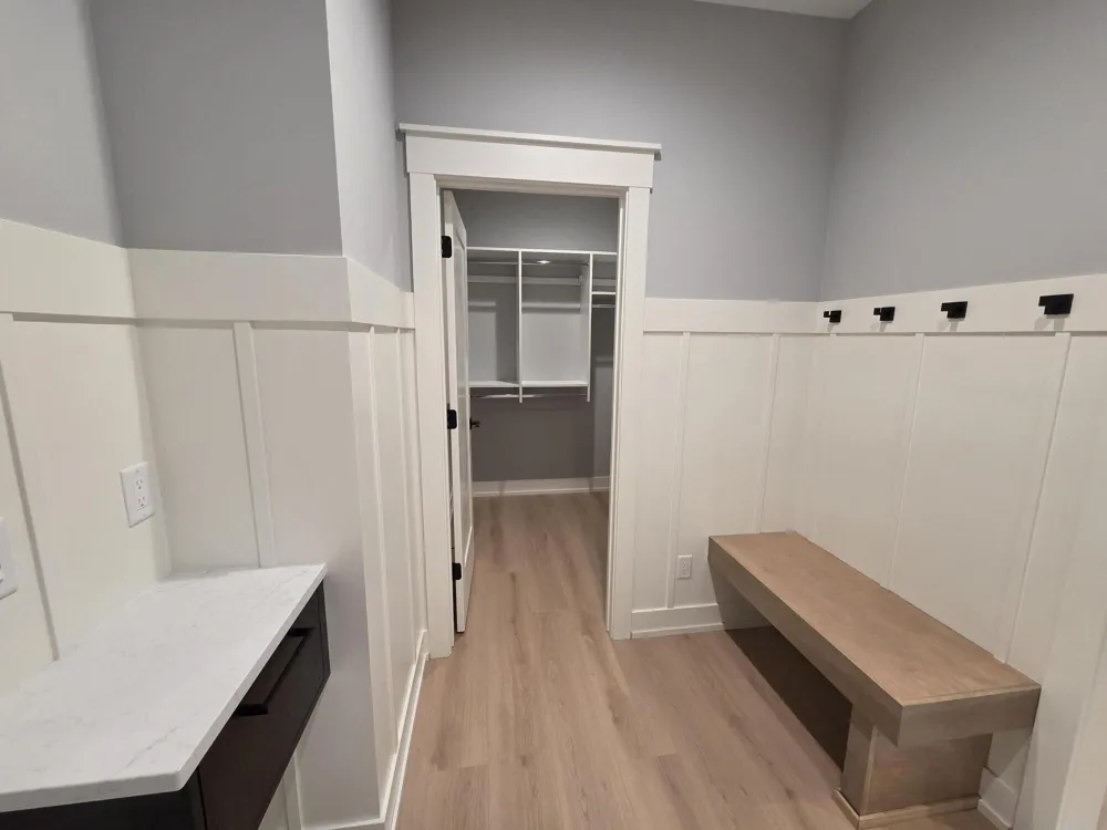 8234 Cascade Road SE Cascade Charter Township, MI 49301