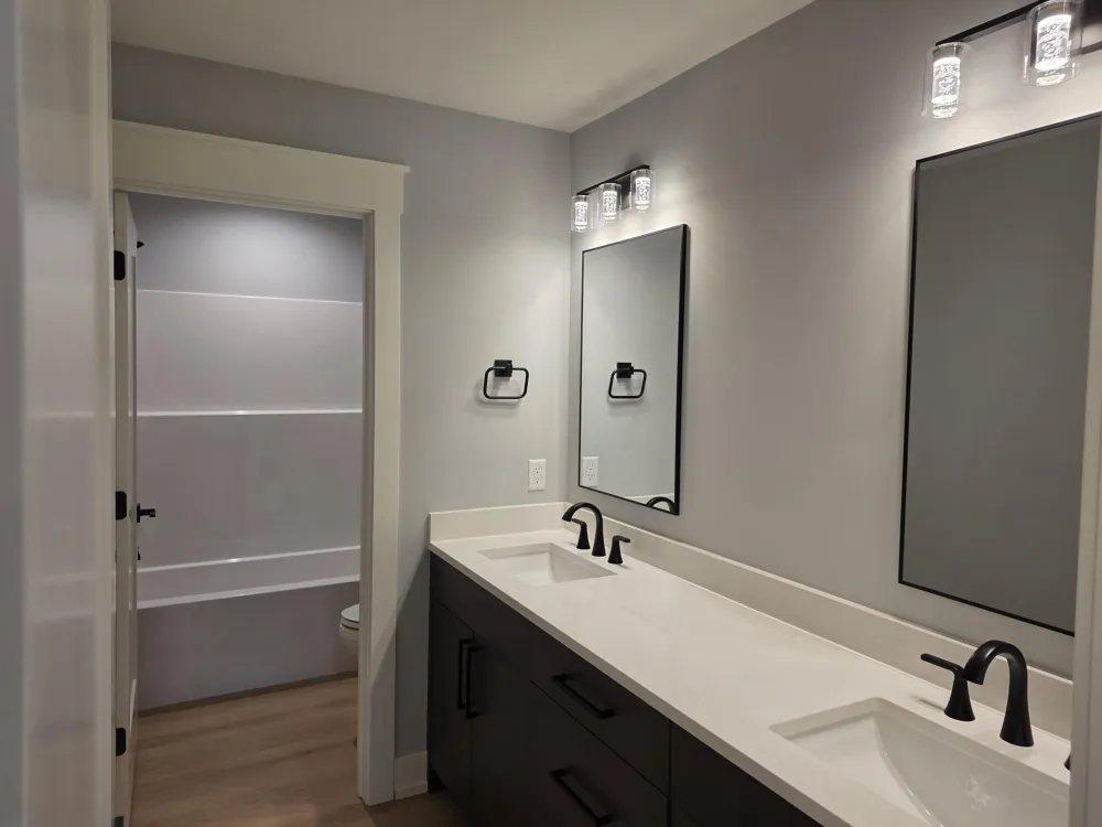8234 Cascade Road SE Cascade Charter Township, MI 49301