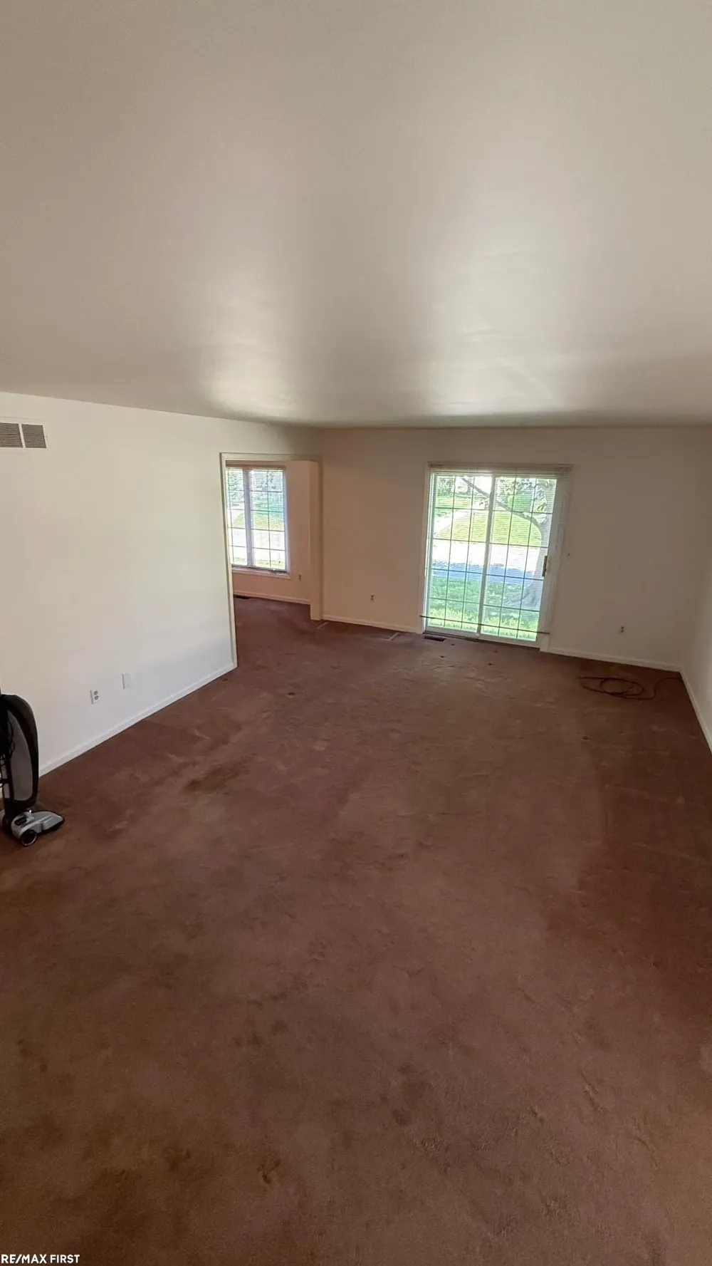 37515 Stonegate Circle Clinton Charter Township, MI 48036
