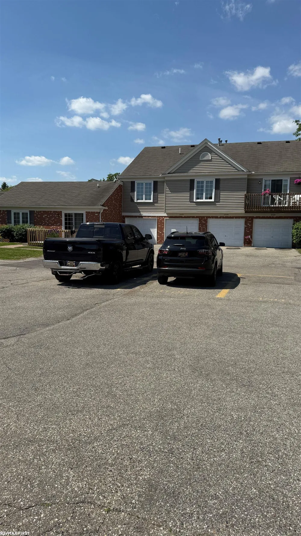 37515 Stonegate Circle Clinton Charter Township, MI 48036