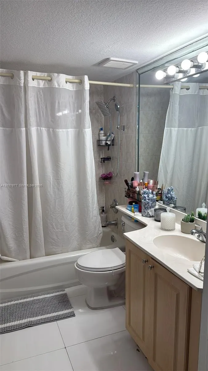 814 NW 36th Ave #208 Miami, FL 33125