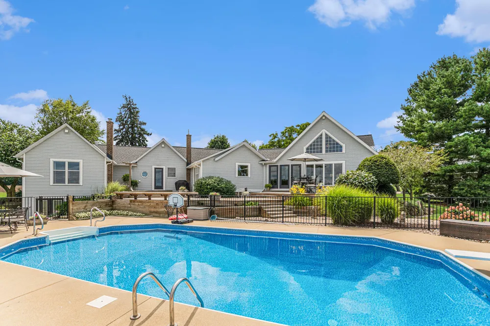 2841 132nd Avenue Monterey Township, MI 49328