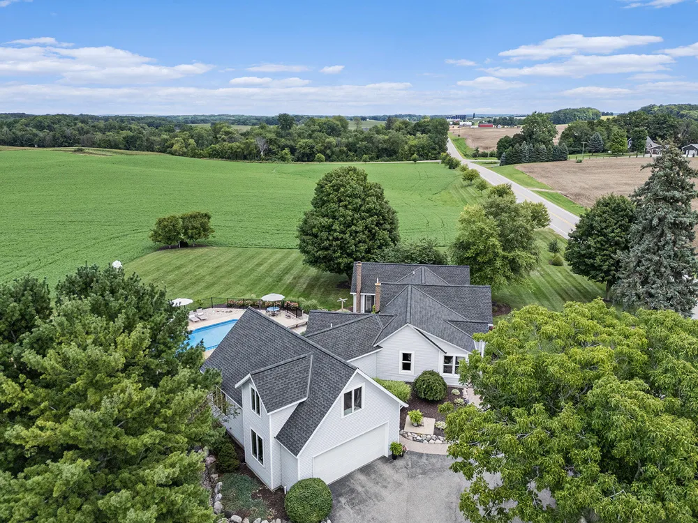 2841 132nd Avenue Monterey Township, MI 49328