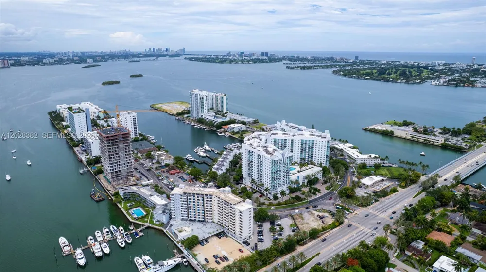 7904 West Dr #810 North Bay Village, FL 33141