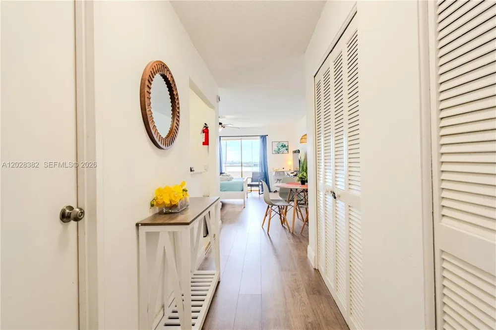 7904 West Dr #810 North Bay Village, FL 33141