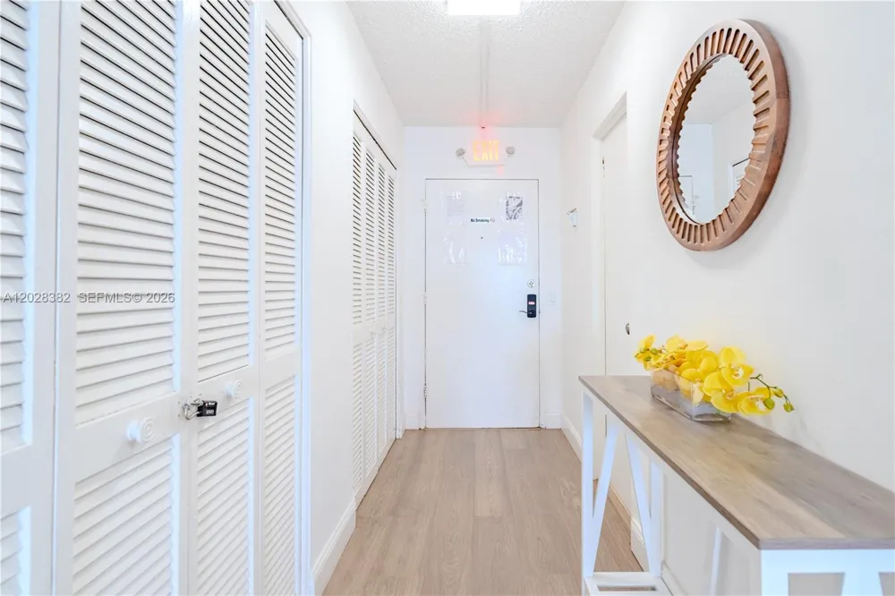 7904 West Dr #810 North Bay Village, FL 33141