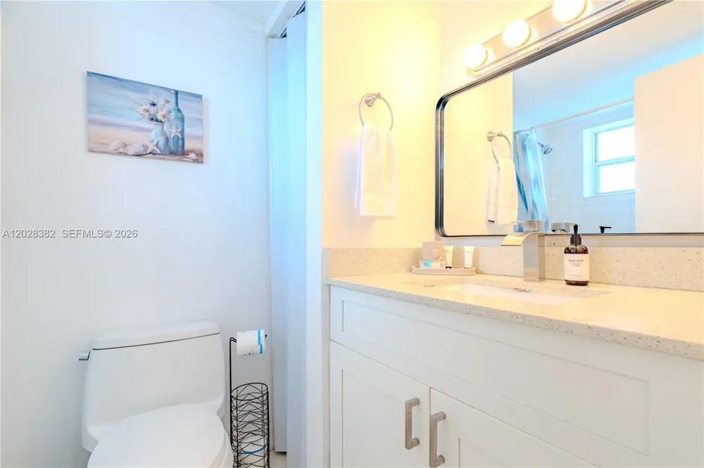 7904 West Dr #810 North Bay Village, FL 33141