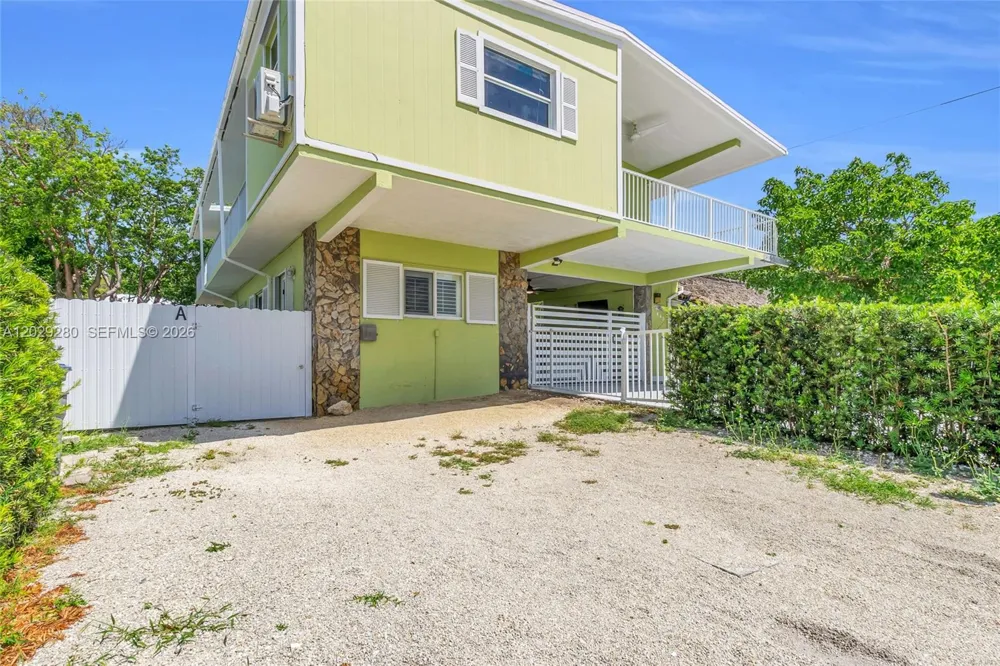 443 4TH Rd Key Largo, FL 33037