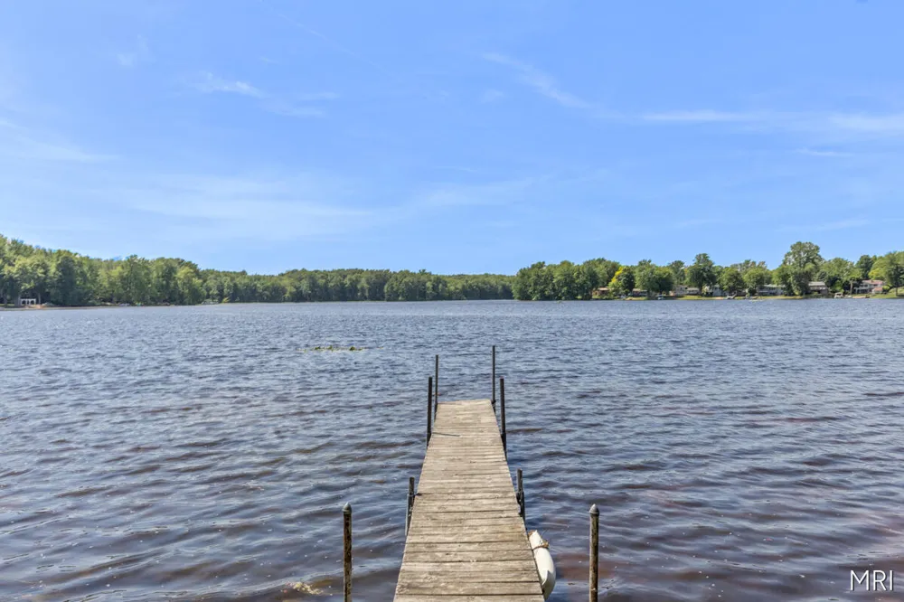 8303 Cowan Lake Drive NE Grattan Township, MI 49341