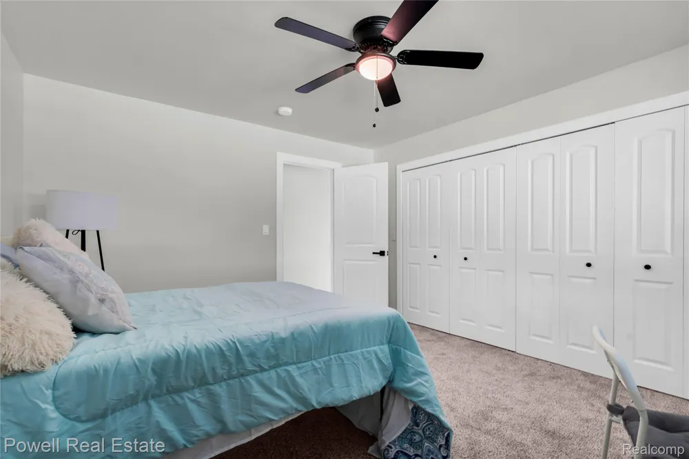 24139 Philip Drive Southfield City, MI 48075