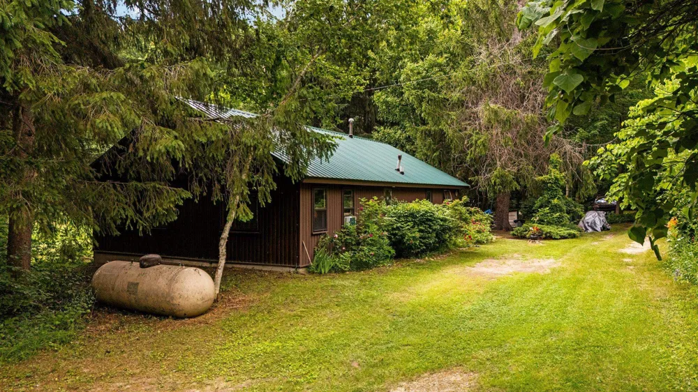 8370 Lake Of The Woods Road Custer Township, MI 49615