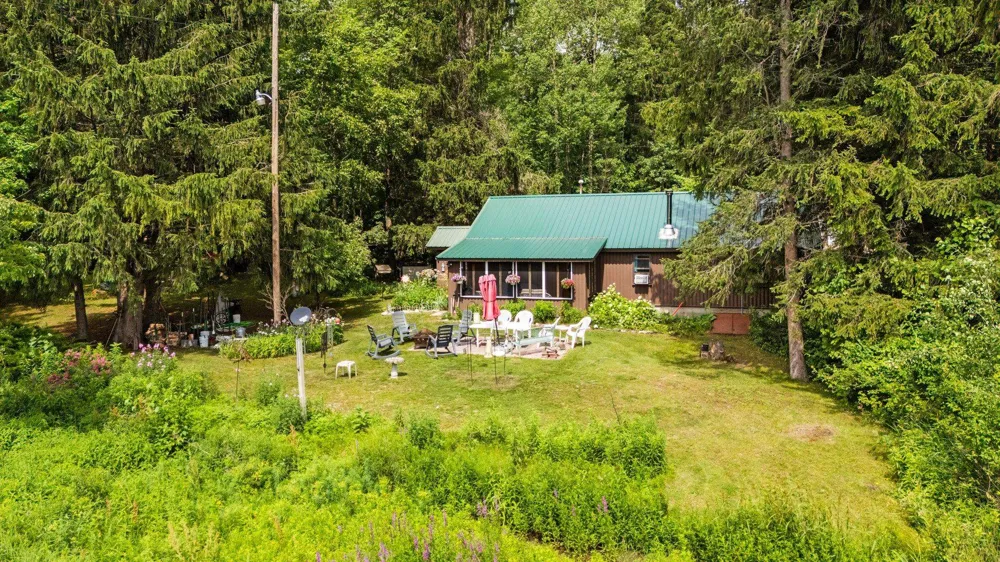 8370 Lake Of The Woods Road Custer Township, MI 49615