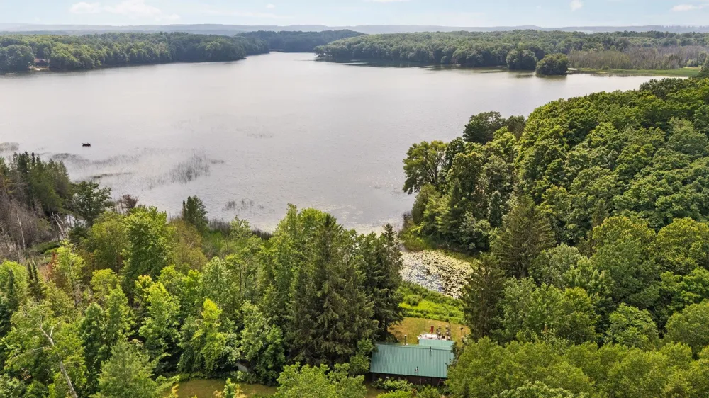 8370 Lake Of The Woods Road Custer Township, MI 49615