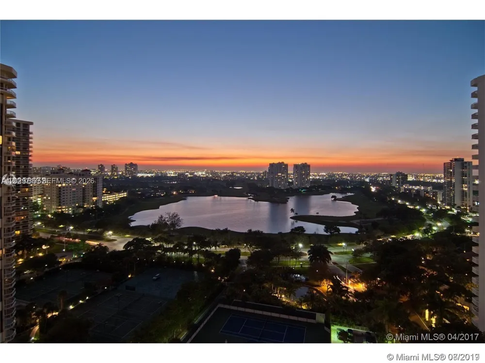 20281 E Country Club Dr #2209 Aventura, FL 33180