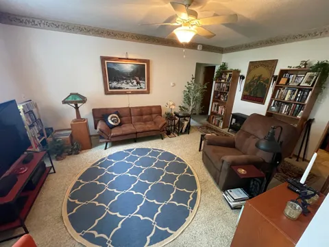 323 German Street #2B