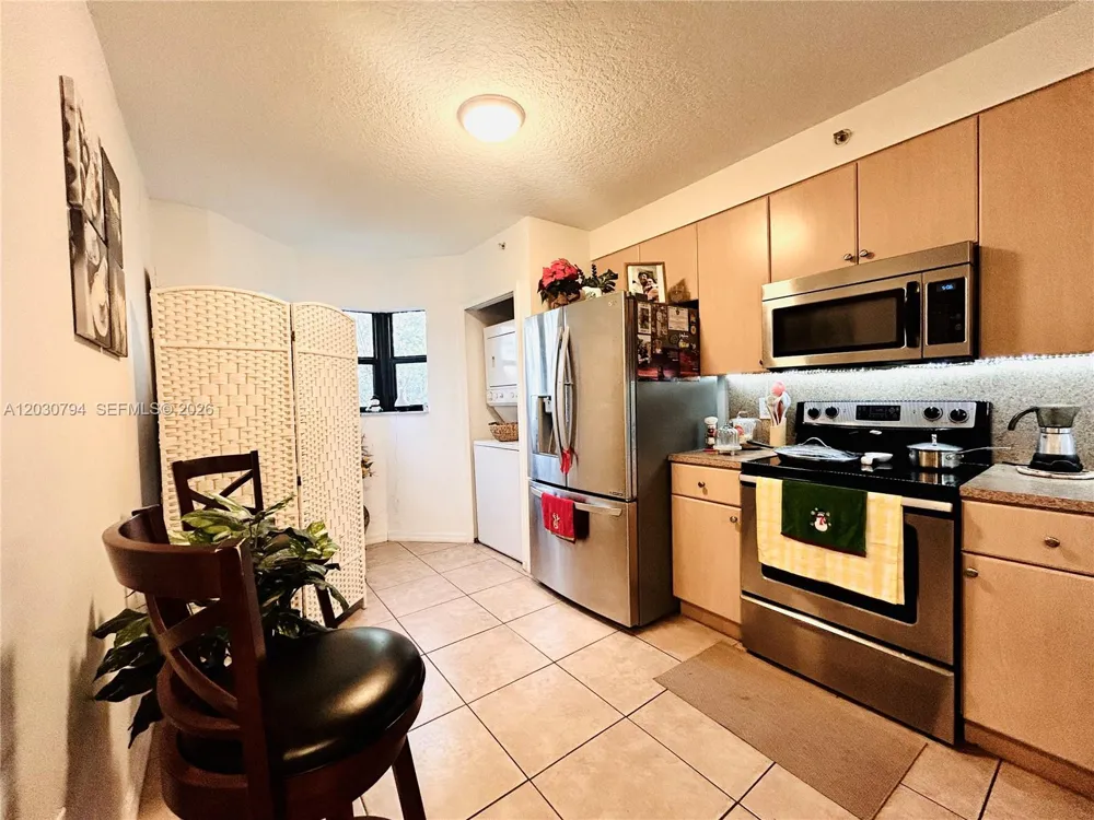 22801 SW 88th Pl #202 Cutler Bay, FL 33190