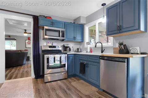 38243 Jonathan Street