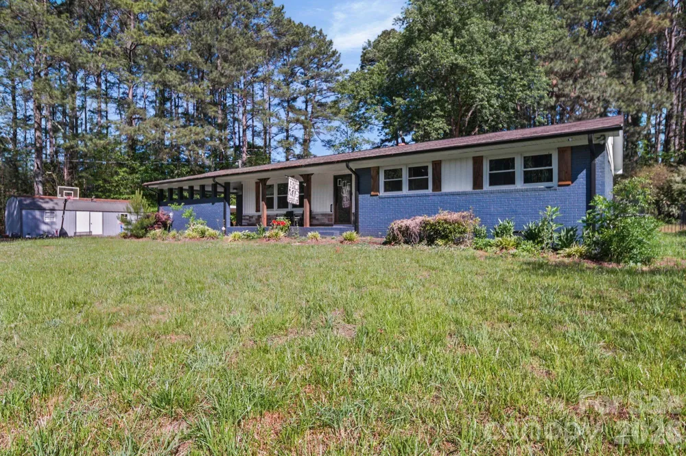809 Elaine Drive Albemarle, NC 28001