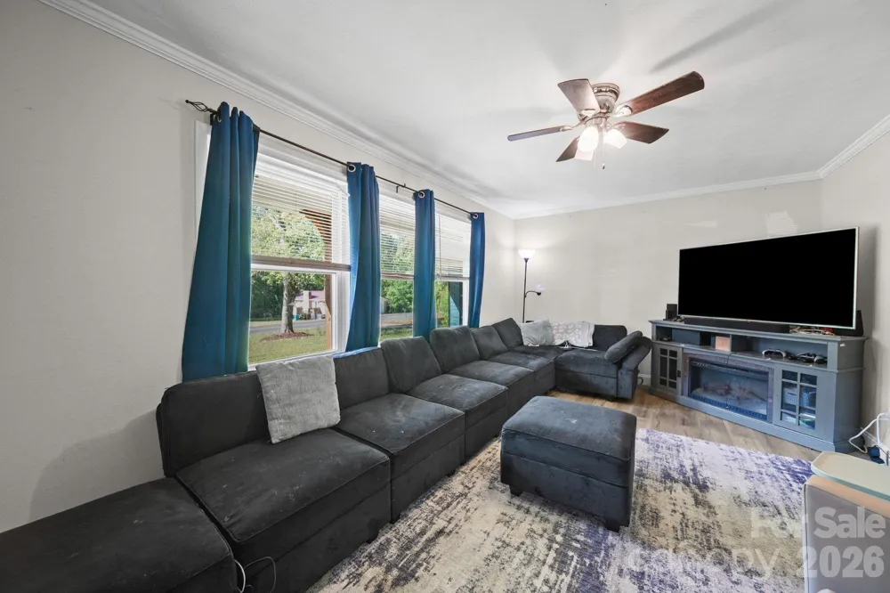 809 Elaine Drive Albemarle, NC 28001