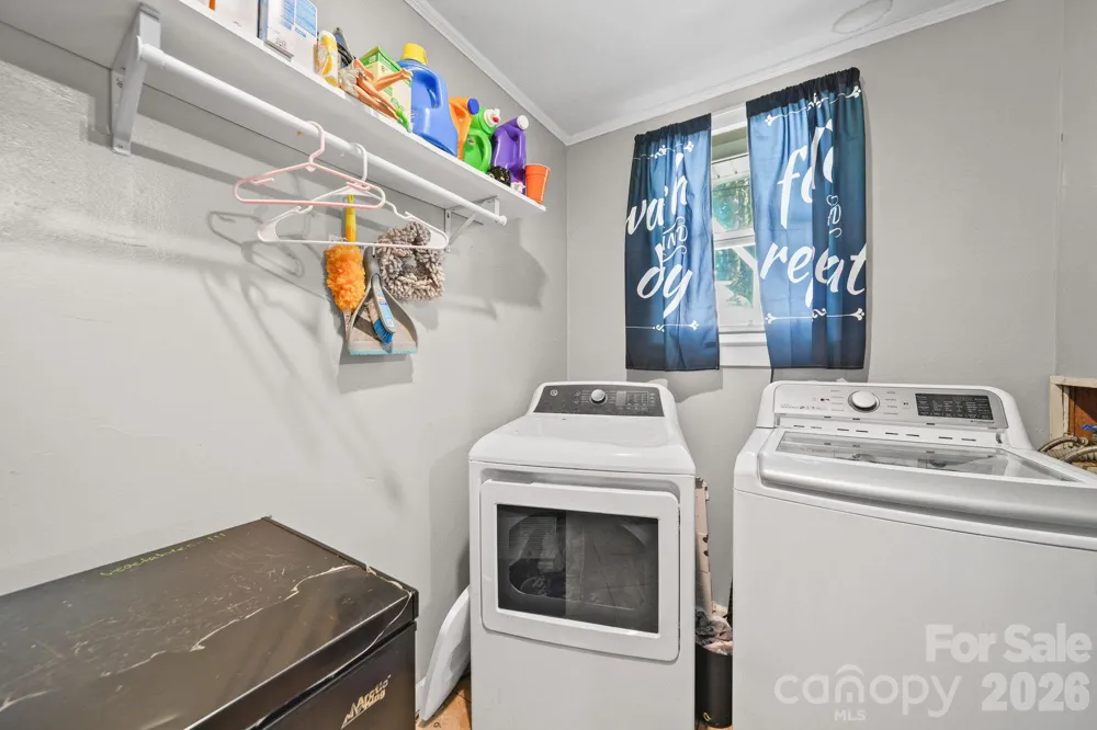 809 Elaine Drive Albemarle, NC 28001