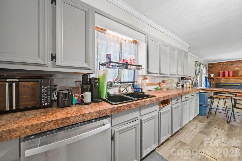 809 Elaine Drive Albemarle, NC 28001