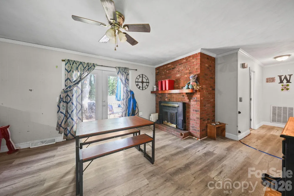 809 Elaine Drive Albemarle, NC 28001