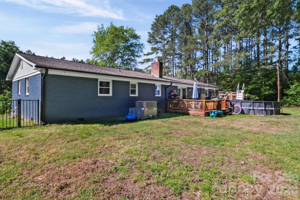 809 Elaine Drive Albemarle, NC 28001