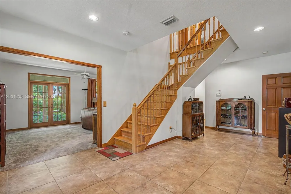 8200 SW 182nd St Palmetto Bay, FL 33157