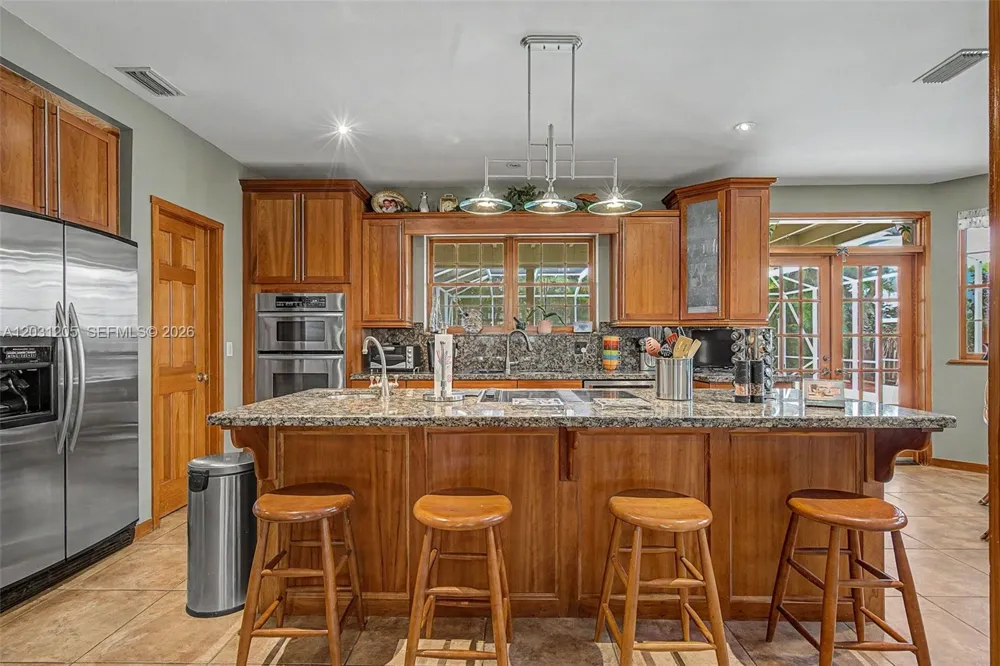 8200 SW 182nd St Palmetto Bay, FL 33157