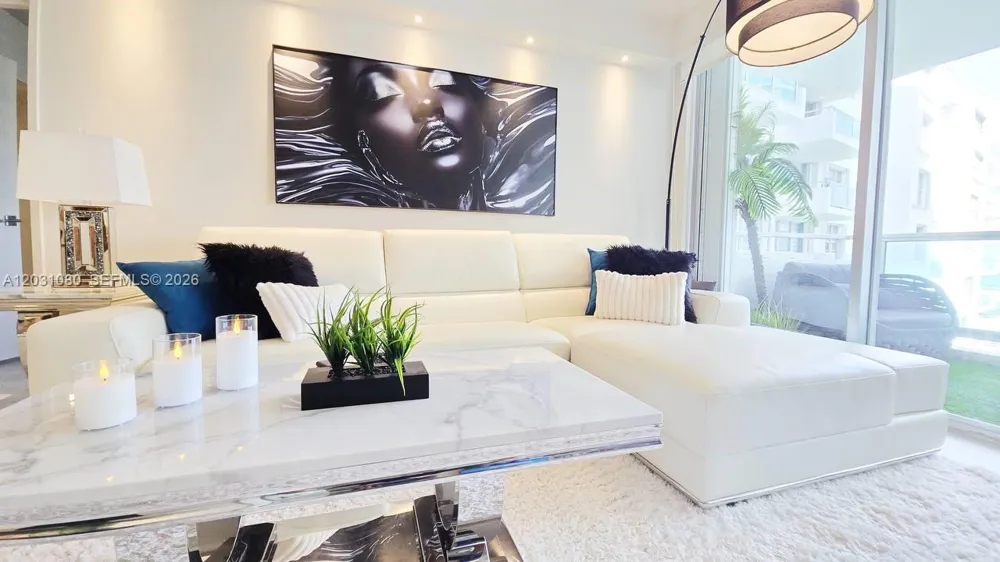 5151 Collins Ave #726 Miami Beach, FL 33140