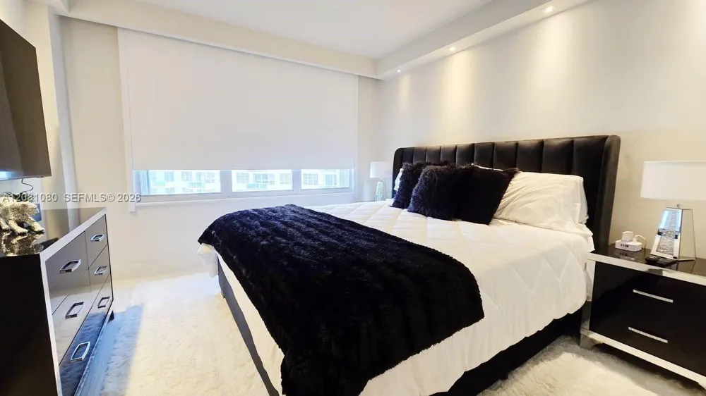 5151 Collins Ave #726 Miami Beach, FL 33140