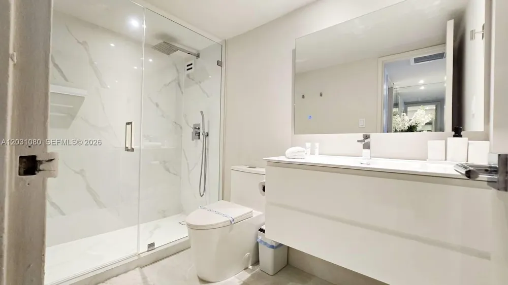 5151 Collins Ave #726 Miami Beach, FL 33140