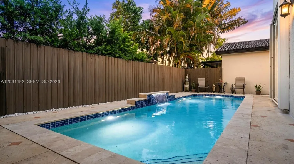 1084 SW 142nd Pl Miami, FL 33184