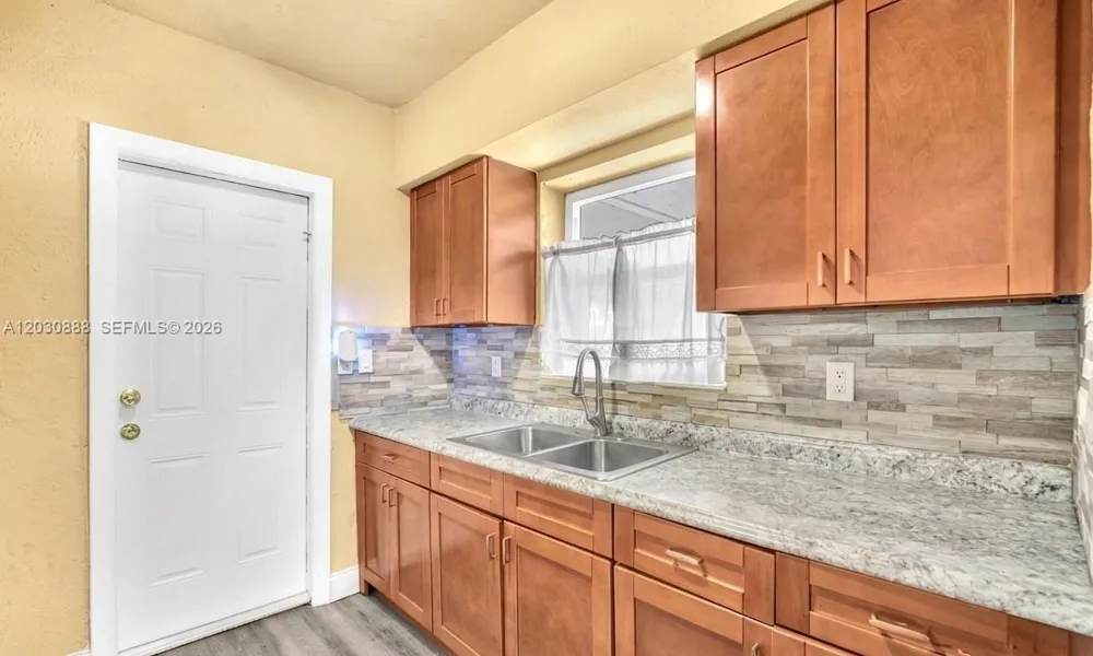 1236 Jann Ave Opa-Locka, FL 33054